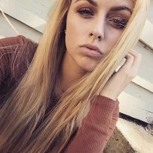 Meet your Posher, Carlea